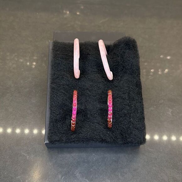 Fashion Jewelry Bundle-2 Pairs NWOT - Picture 1 of 8